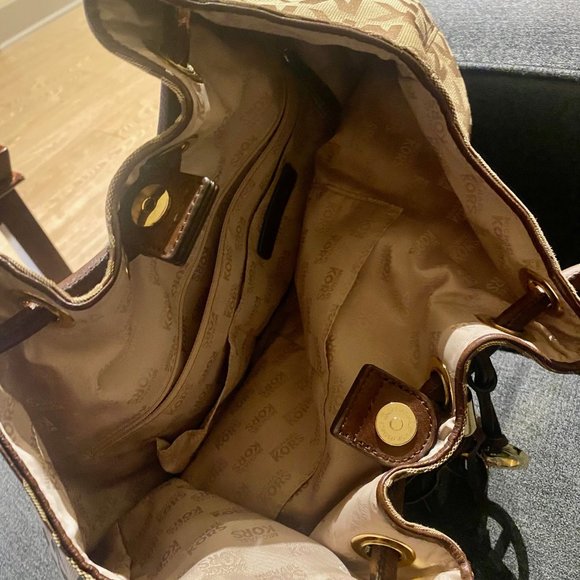 Michael Kors Handbag - Picture 2 of 2